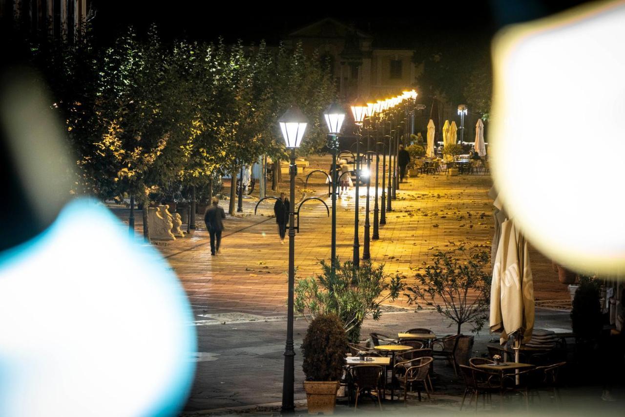 Loulou's With Cosy Balcony * Esztergom